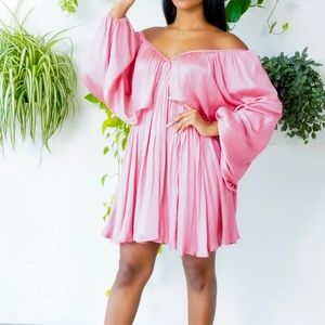 Strut and Bolt Flowy dress in rose